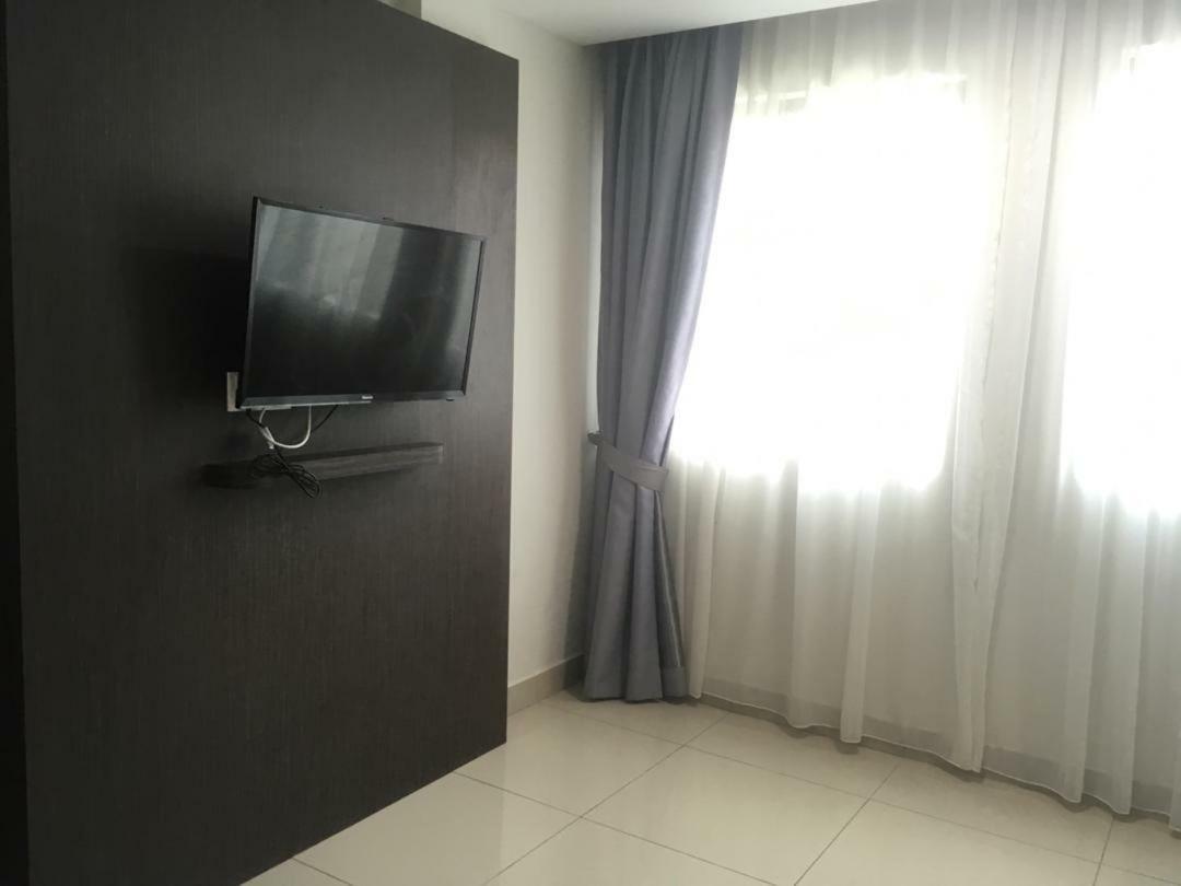 Desaru, Bayu Balau Beach Resort Bandar Penawar Exterior foto